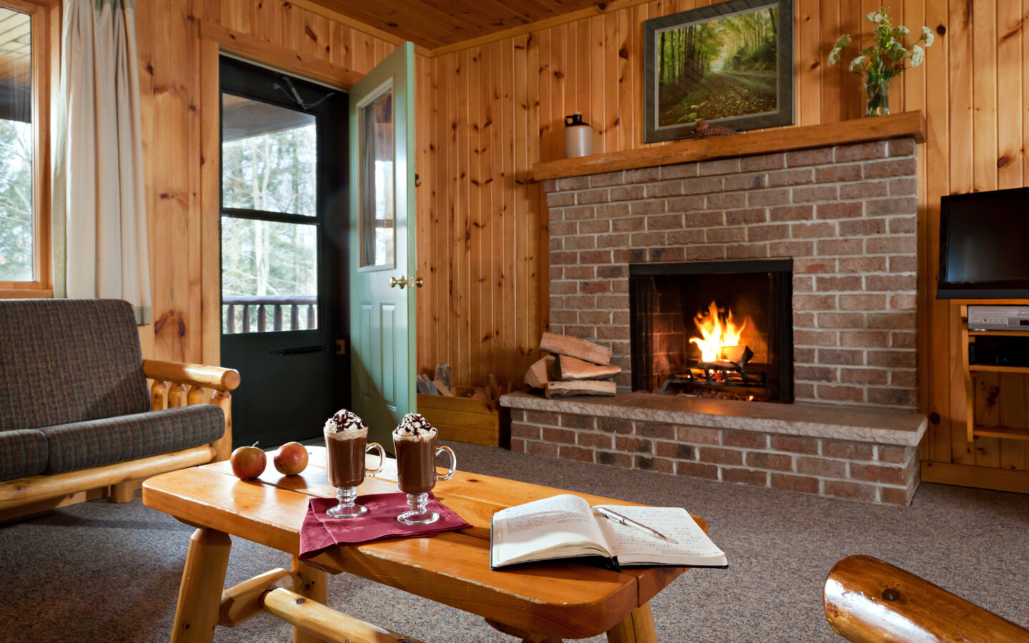 Gateway Lodge | Black Bear Cabins for Rent in Cook Forest, PA